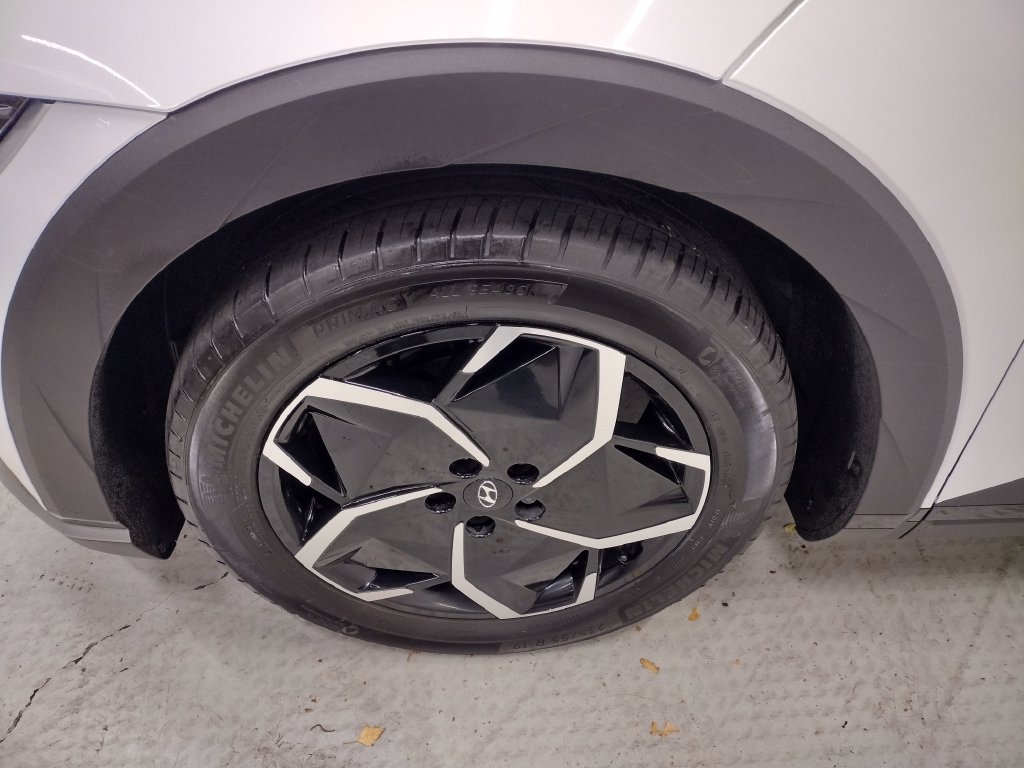 Certified 2024 Hyundai Ioniq 5 SEL AWD/4WD image 6