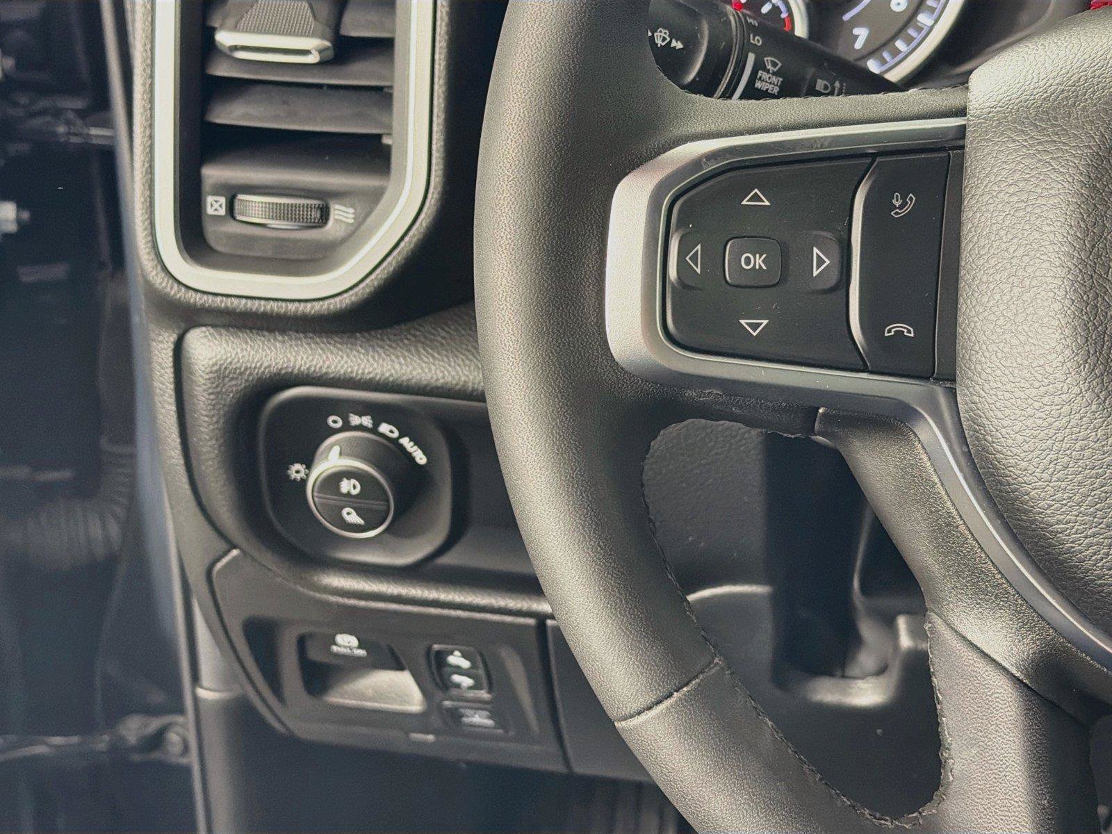 Used 2025 RAM 1500 Big Horn AWD/4WD image 17
