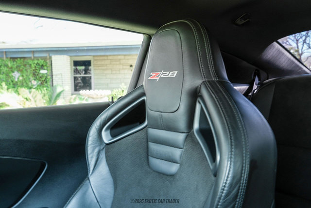Used 2015 Chevrolet Camaro Z/28 image 28