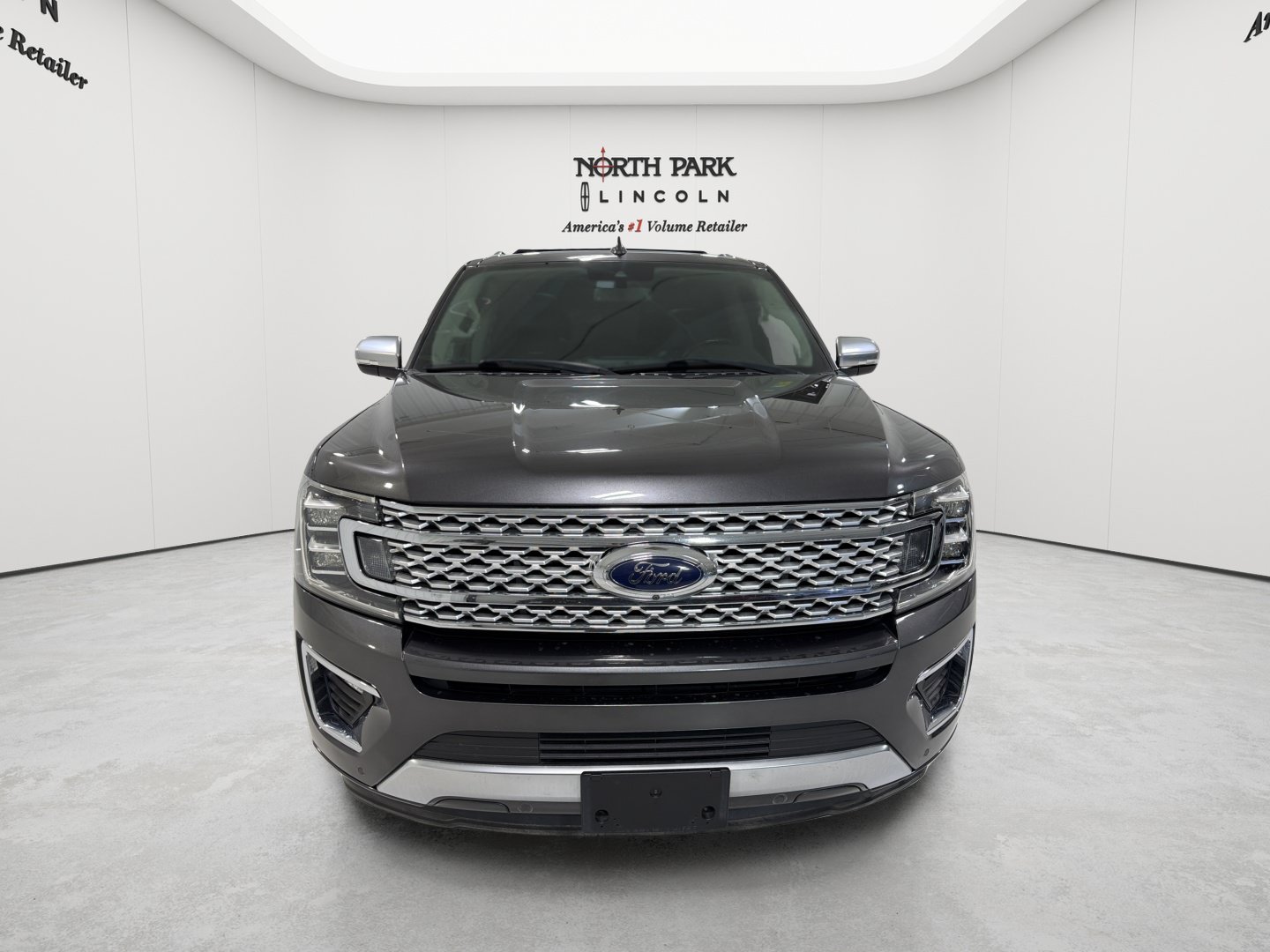 Used 2018 Ford Expedition Max Platinum RWD image 8
