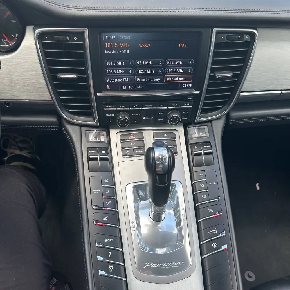 Used 2010 Porsche Panamera 4S AWD/4WD image 8