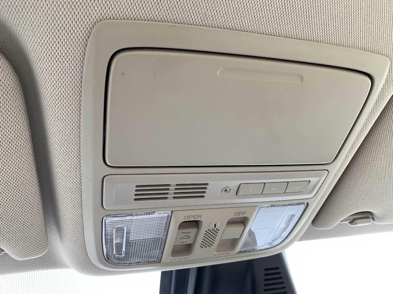 Used 2017 Honda Accord EX-L image 33