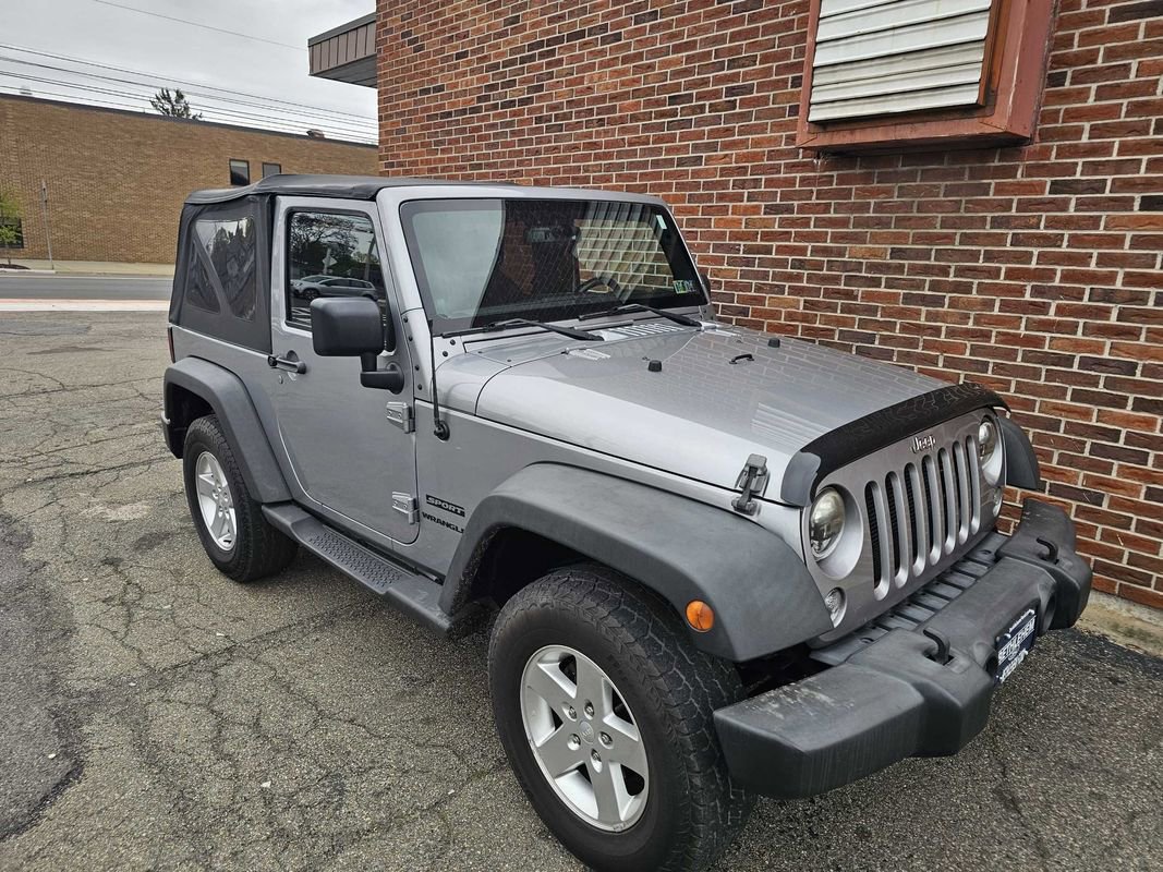 Used 2014 Jeep Wrangler Sport w/ Quick Order Package 24S AWD/4WD image 8