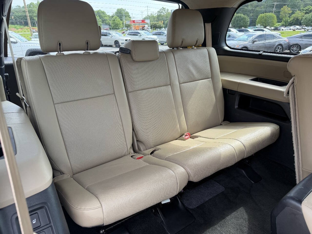 Used 2014 Toyota Sequoia Platinum AWD/4WD image 25