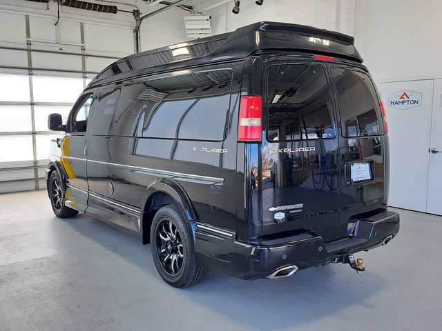 Used 2015 Chevrolet Express 2500 RWD image 7