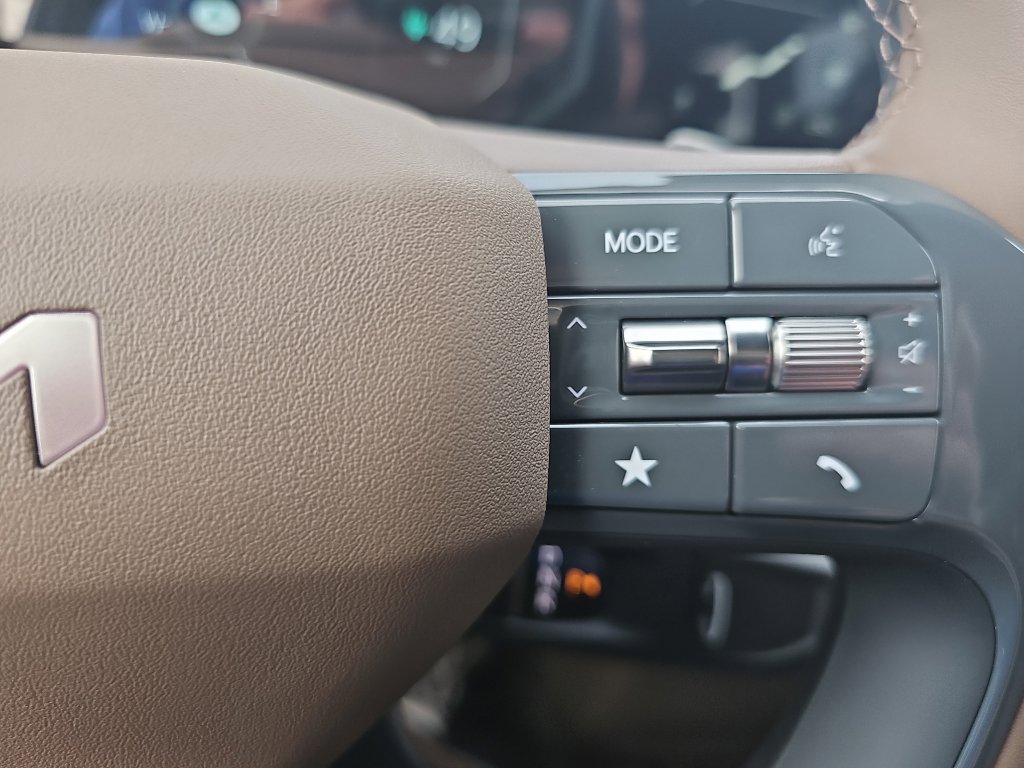 New 2026 Kia EV9 GT-Line image 16