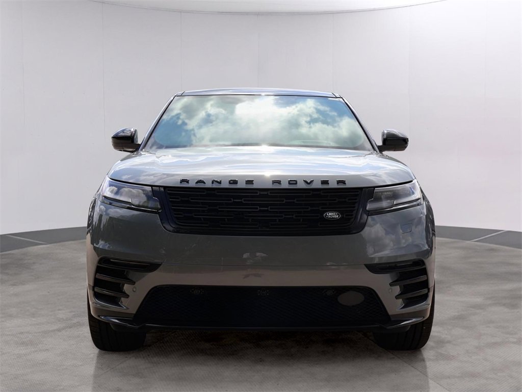 New 2026 Land Rover Range Rover Velar Dynamic SE image 2