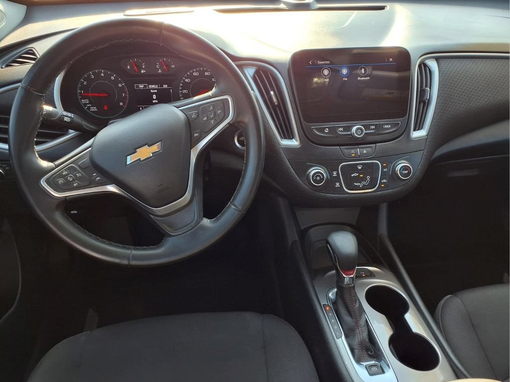 Used 2023 Chevrolet Malibu RS w/ Driver Confidence Package FWD image 12