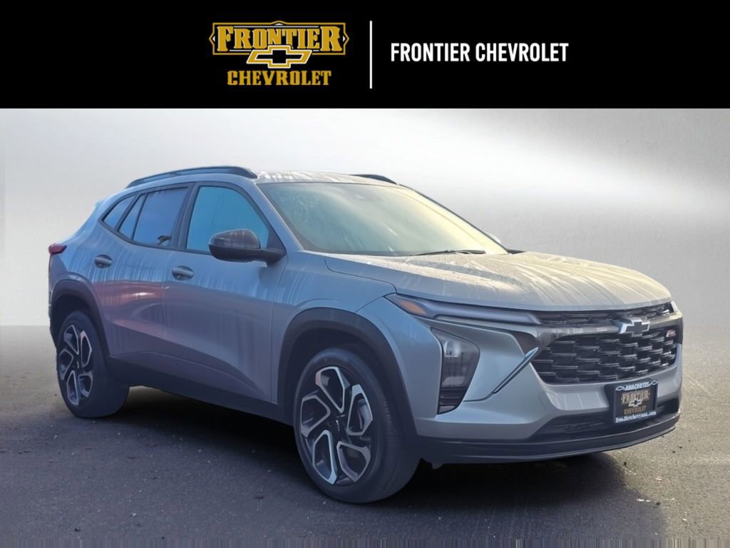 Certified 2025 Chevrolet Trax RS w/ Driver Confidence Package FWD image 1