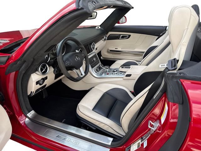 Used 2012 Mercedes-Benz SLS AMG Roadster image 6