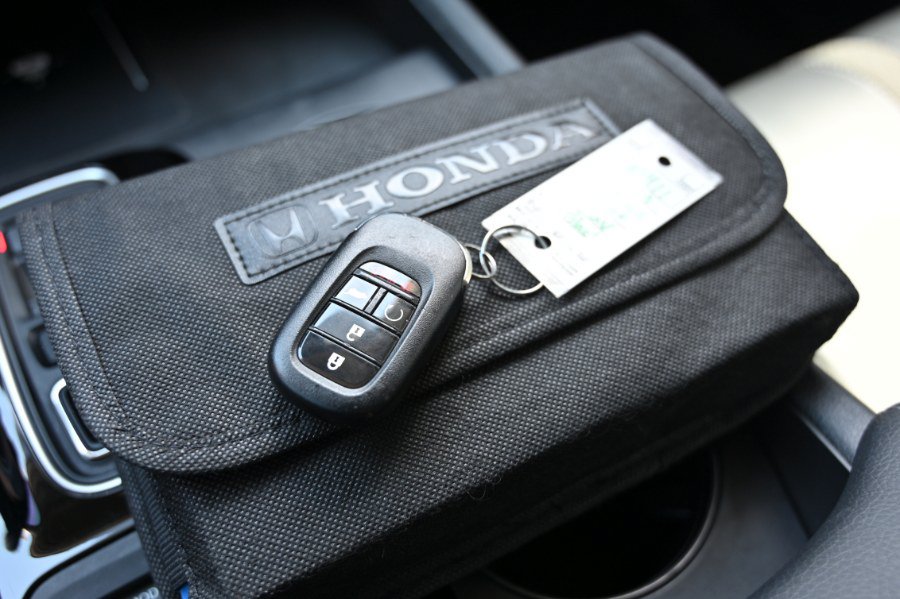 Used 2023 Honda Pilot EX-L image 31