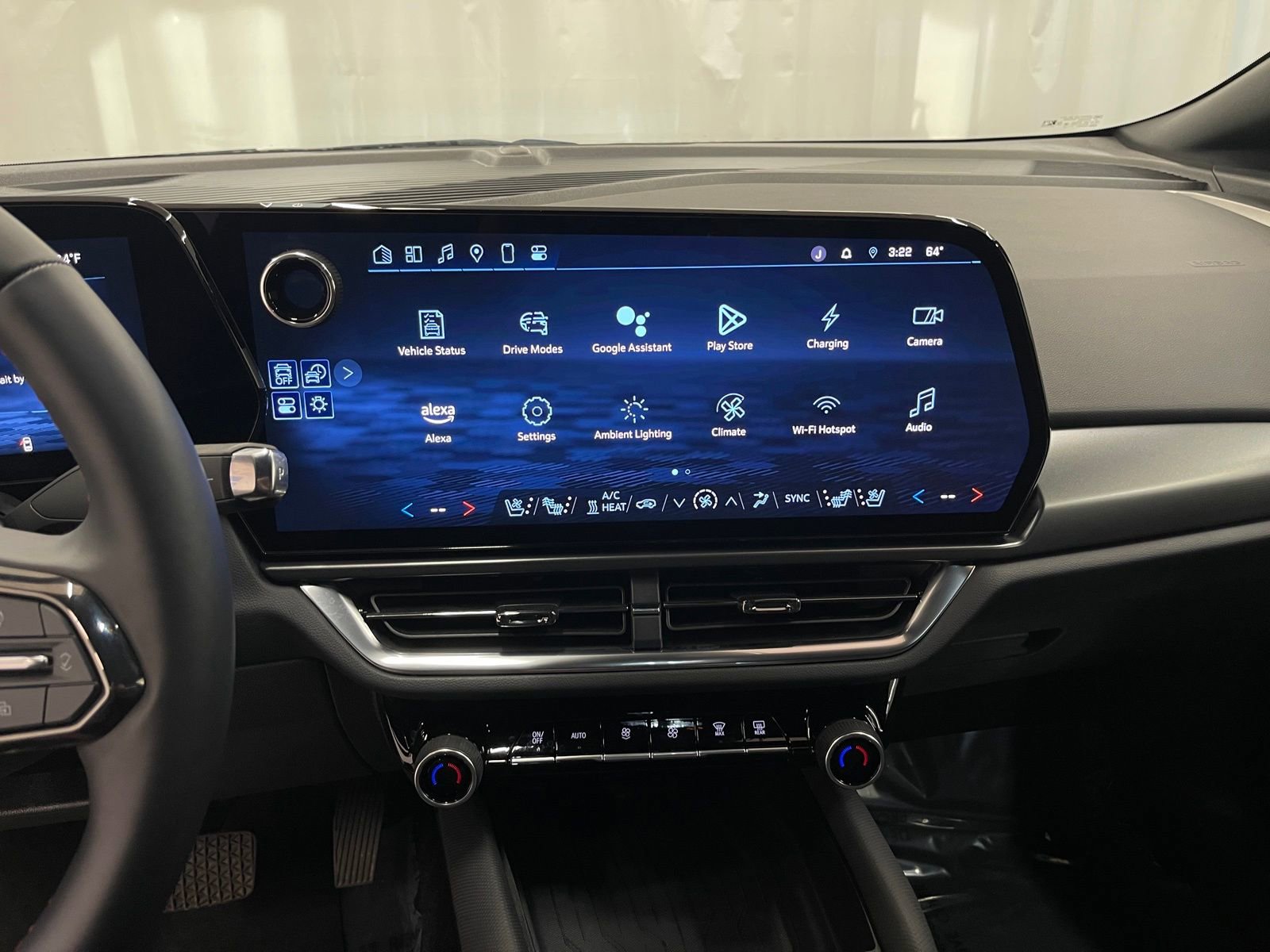 Used 2024 Chevrolet Equinox EV RS image 15