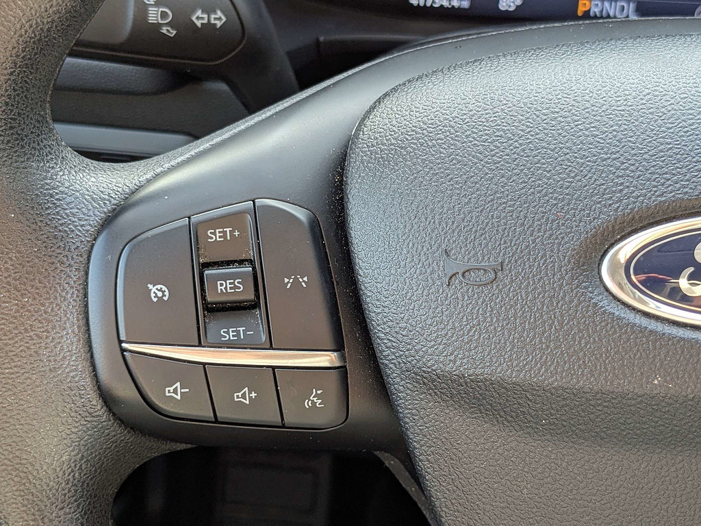 Used 2025 Ford Escape Active AWD/4WD image 27