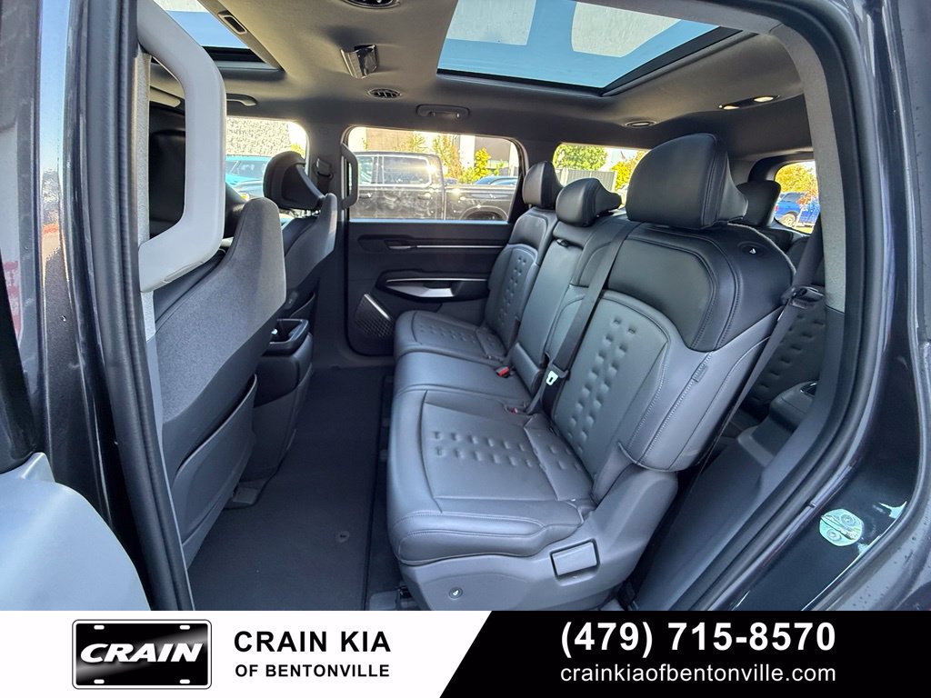 Certified 2026 Kia EV9 Wind AWD/4WD image 24