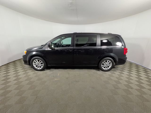 Used 2020 Dodge Grand Caravan SXT image 19