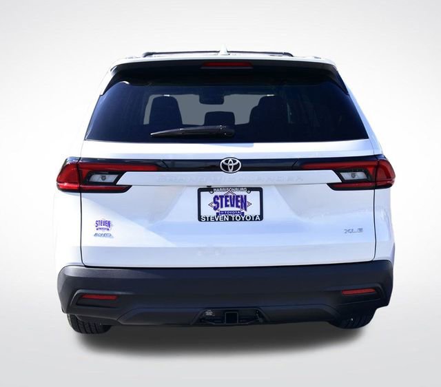 New 2026 Toyota Grand Highlander XLE image 6