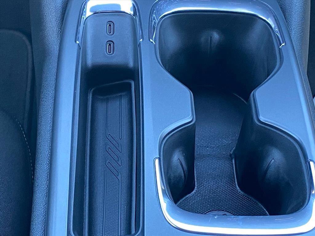 New 2026 Chevrolet Equinox EV LT image 9