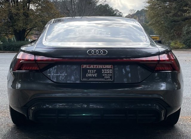 Used 2022 Audi e-tron GT Premium Plus image 8