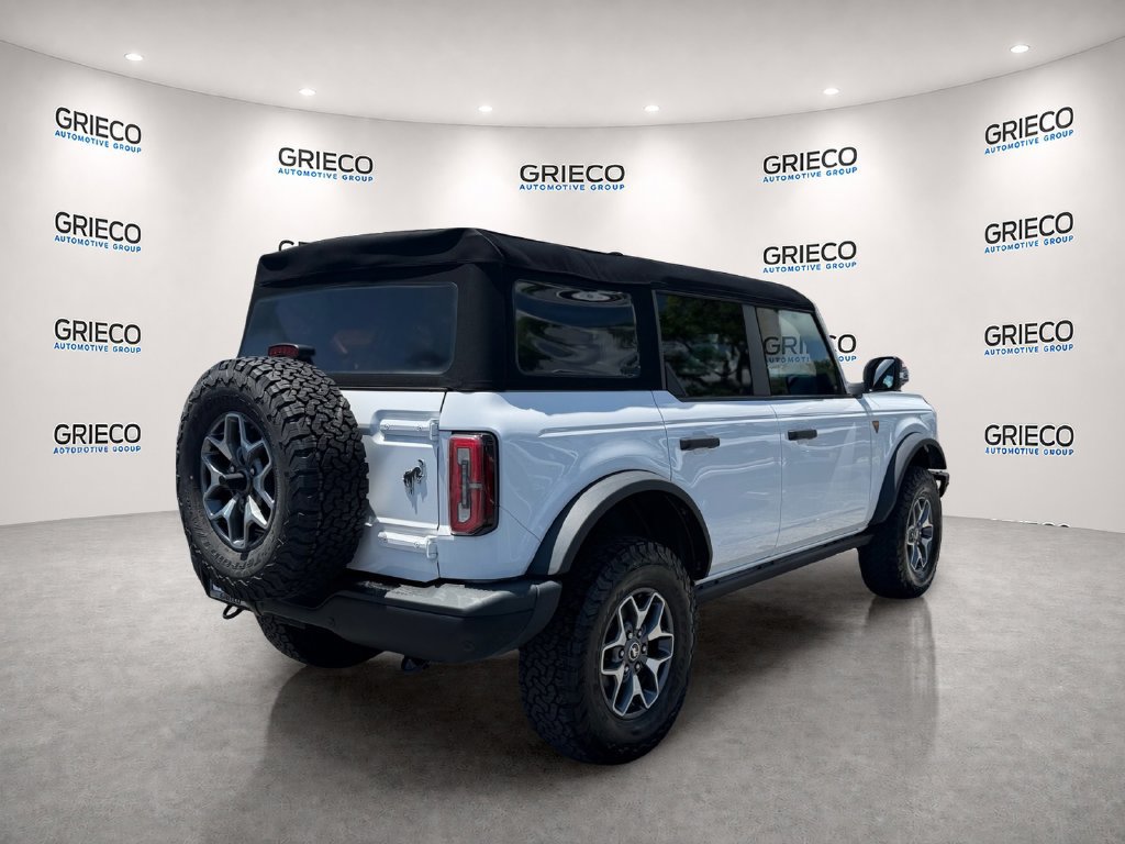 Used 2024 Ford Bronco Badlands AWD/4WD image 6