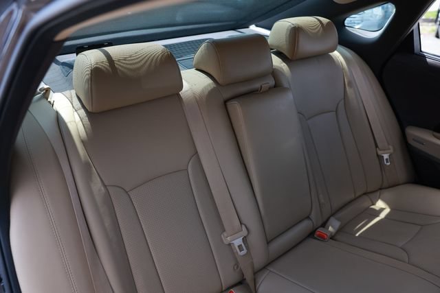 Used 2016 Hyundai Azera Limited FWD image 17