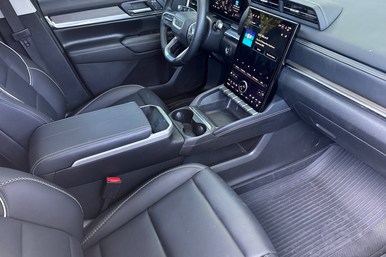 Used 2026 GMC Terrain Denali w/ LPO, Floor Liner Package AWD/4WD image 20