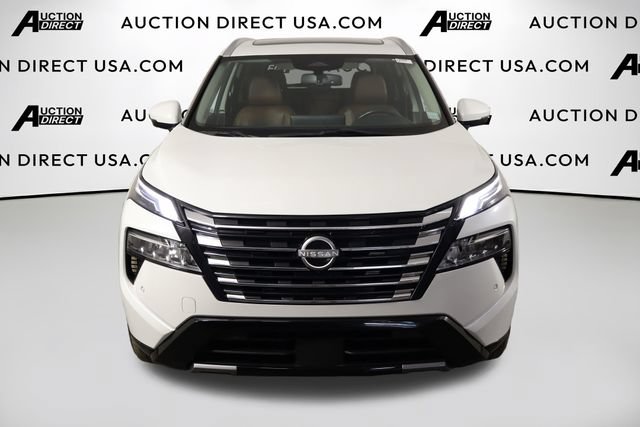 Used 2024 Nissan Rogue Platinum FWD video 2