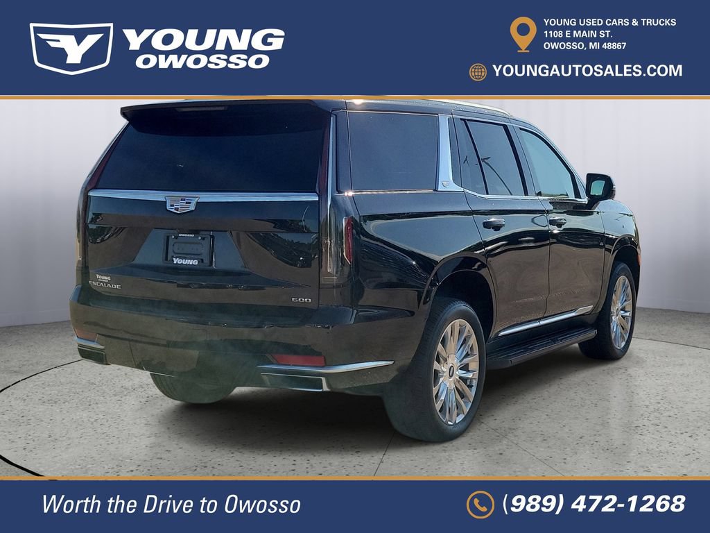 Used 2023 Cadillac Escalade Premium Luxury AWD/4WD image 3