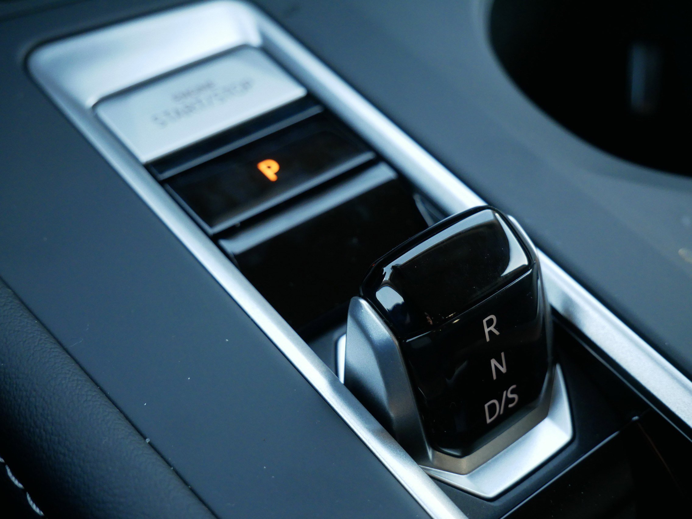 New 2026 Volkswagen Atlas SE image 9