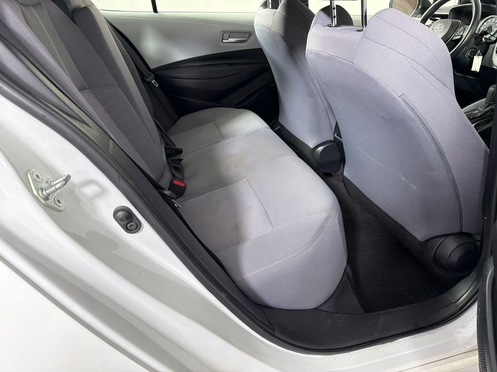 Used 2022 Toyota Corolla SE FWD image 15
