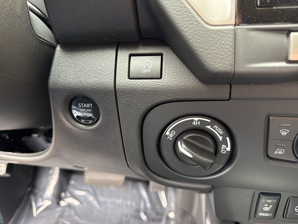 Used 2026 Nissan Frontier SV w/ SV Convenience Package image 12