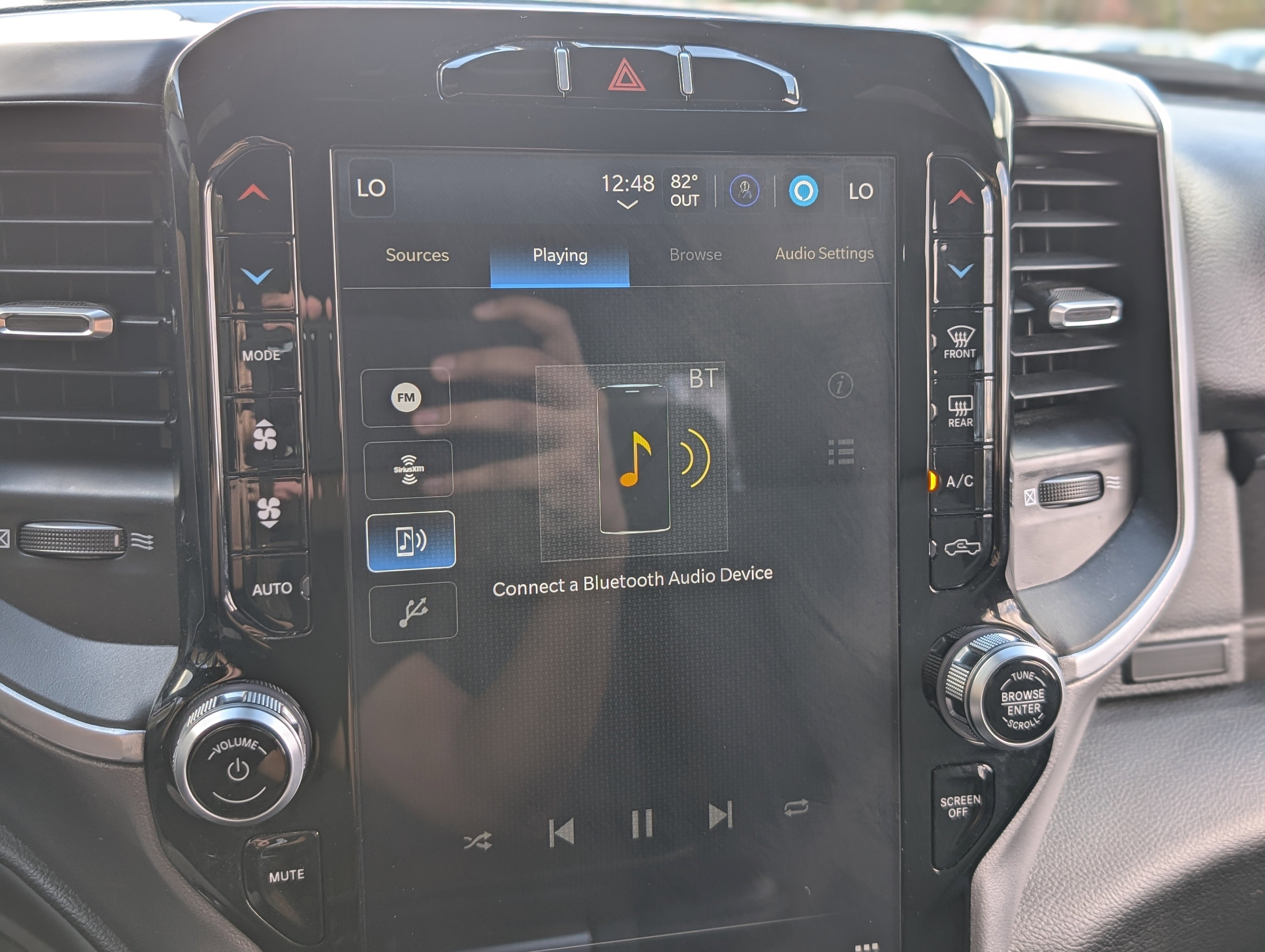 Used 2024 RAM 2500 Big Horn w/ Sport Appearance Package image 29