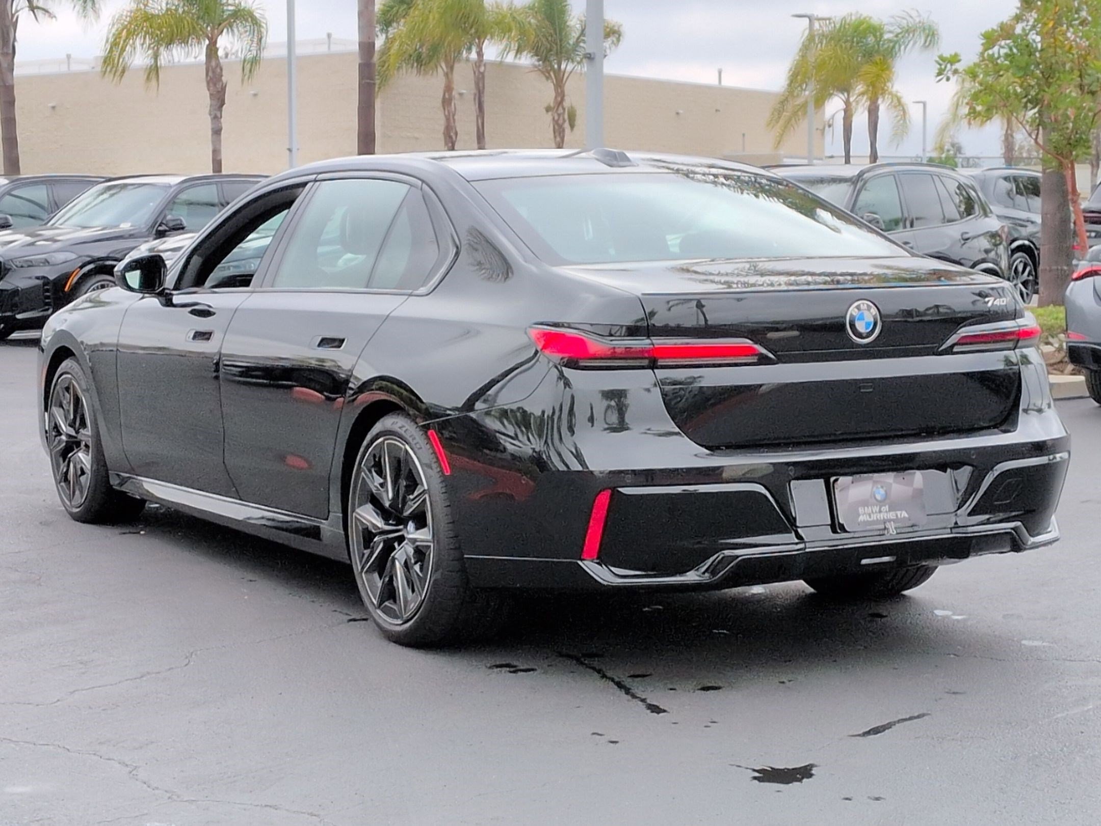 Used 2026 BMW 740i w/ Premium Package RWD image 8