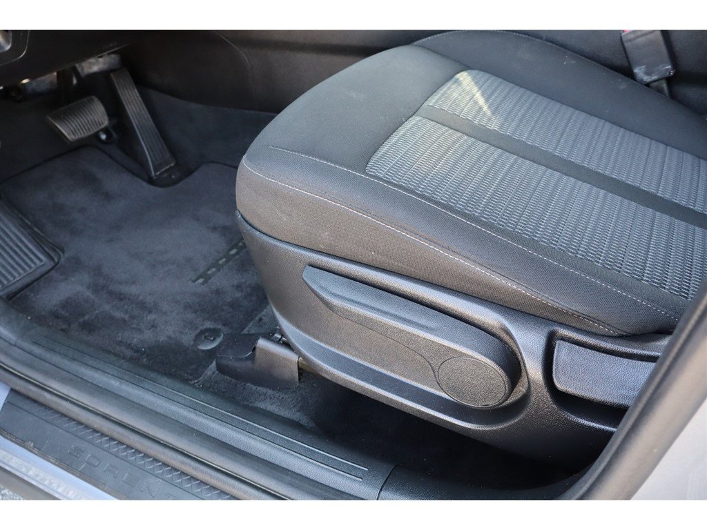 Used 2022 Kia Sorento LX FWD image 16