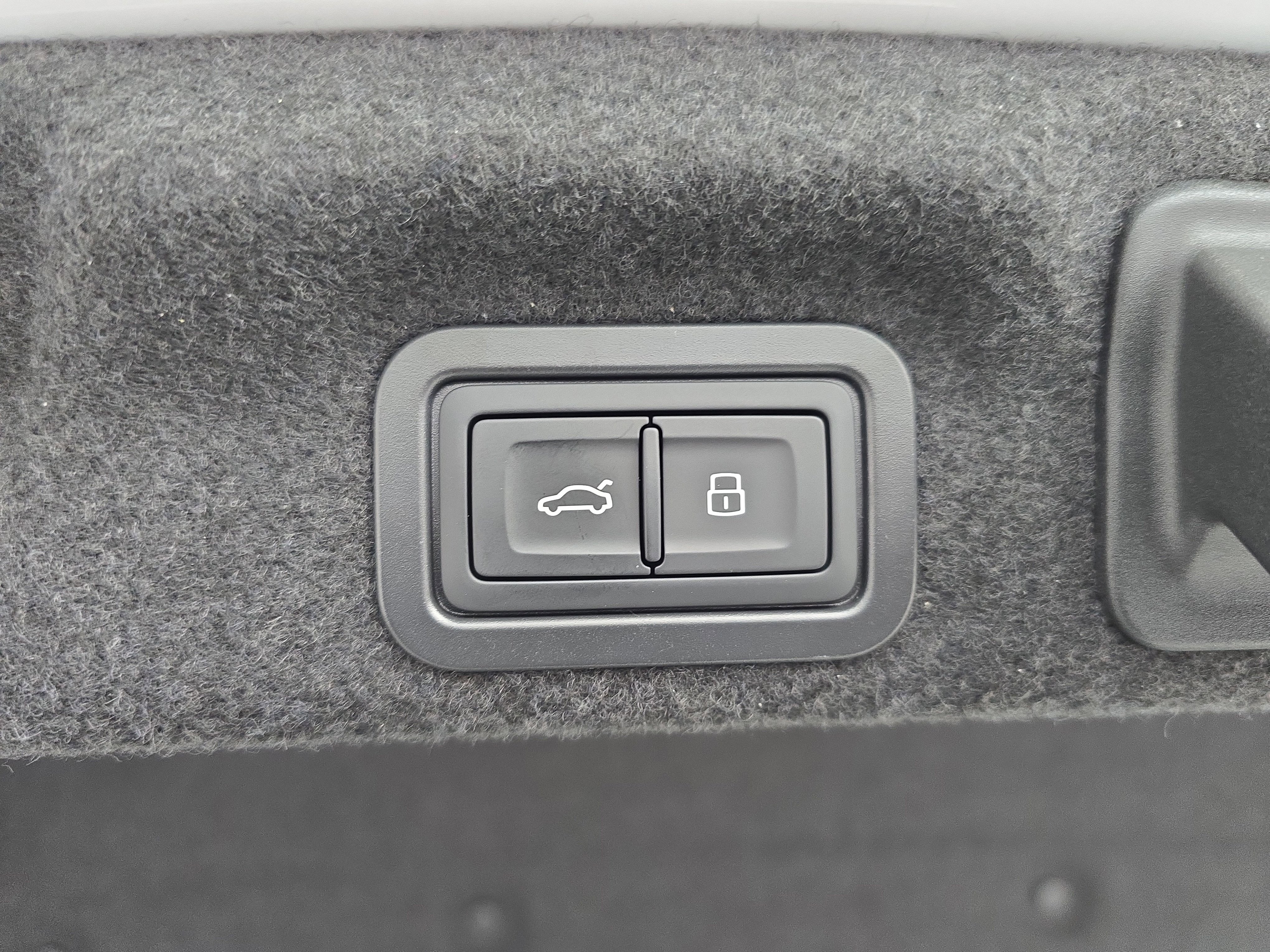 New 2026 Audi A6 Premium Plus image 13