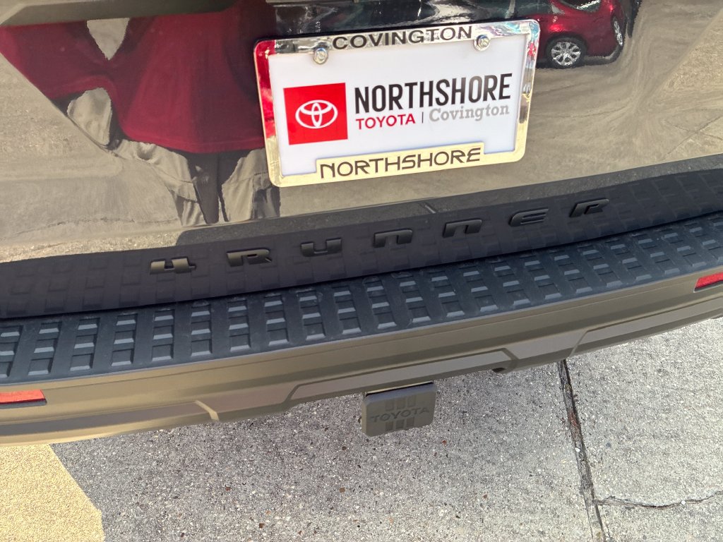 New 2026 Toyota 4Runner SR5 AWD/4WD image 6