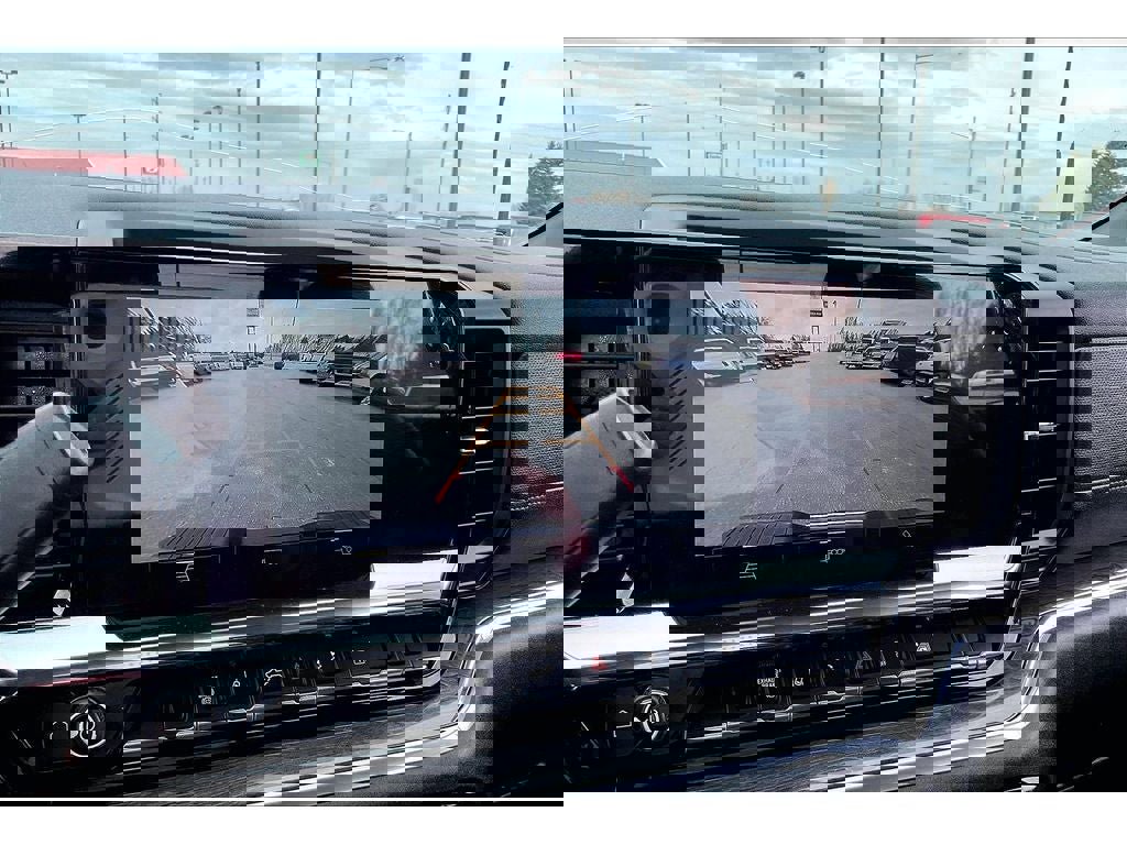 Used 2025 Chevrolet Silverado 3500 LTZ image 23