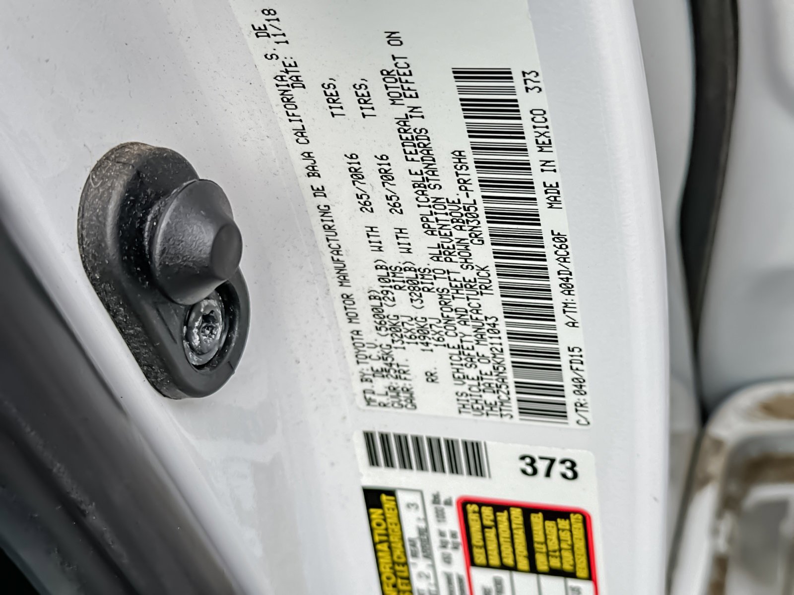 Used 2019 Toyota Tacoma TRD Off-Road image 28