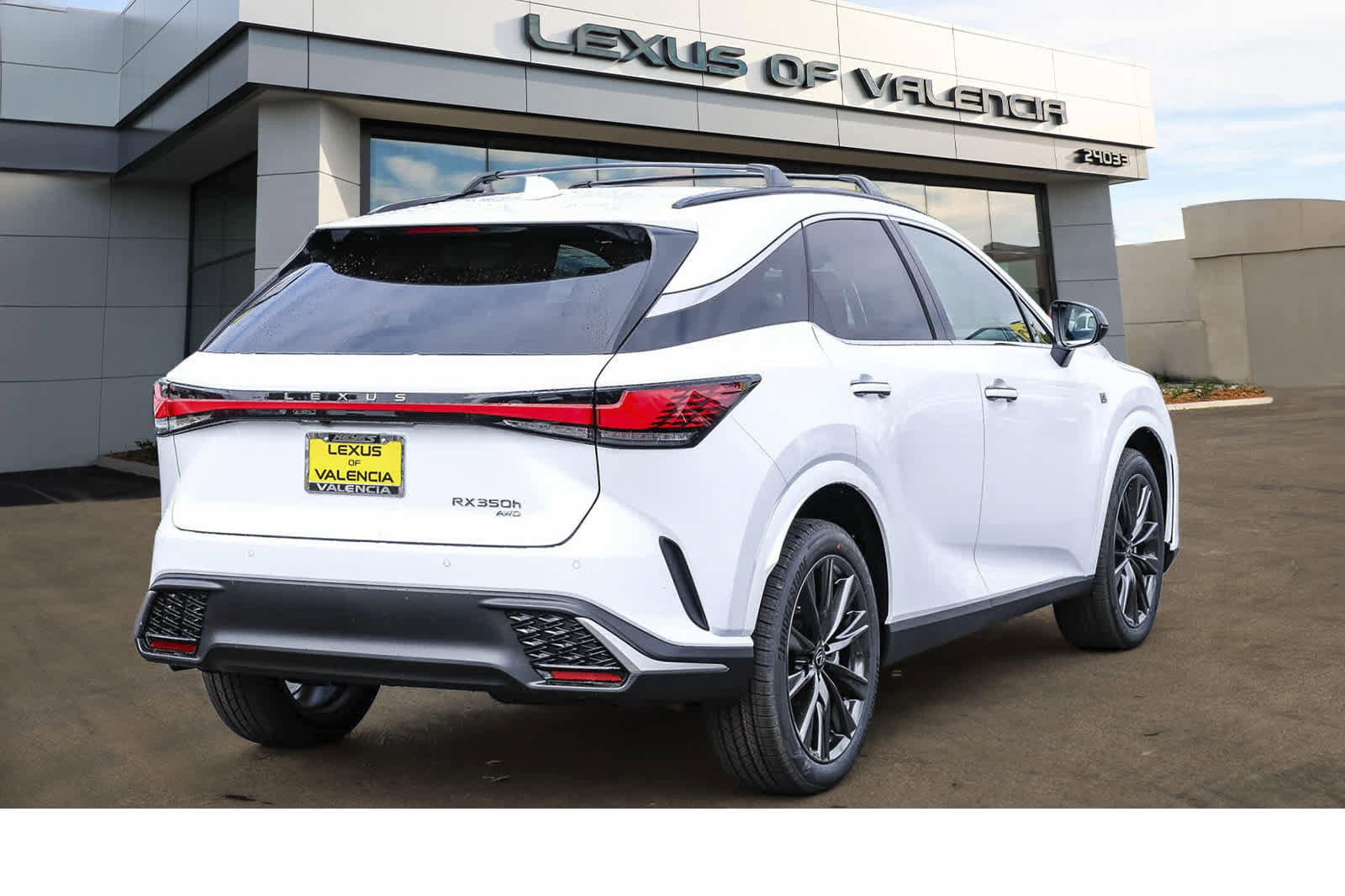New 2025 Lexus RX 350h image 4
