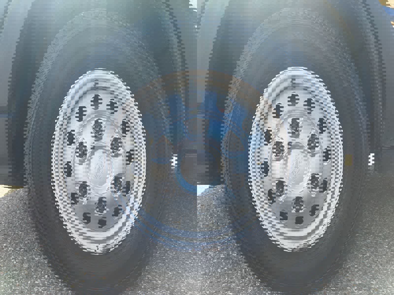 Used 2021 Ford Transit 250 Medium Roof AWD w/ Interior Upgrade Package image 9