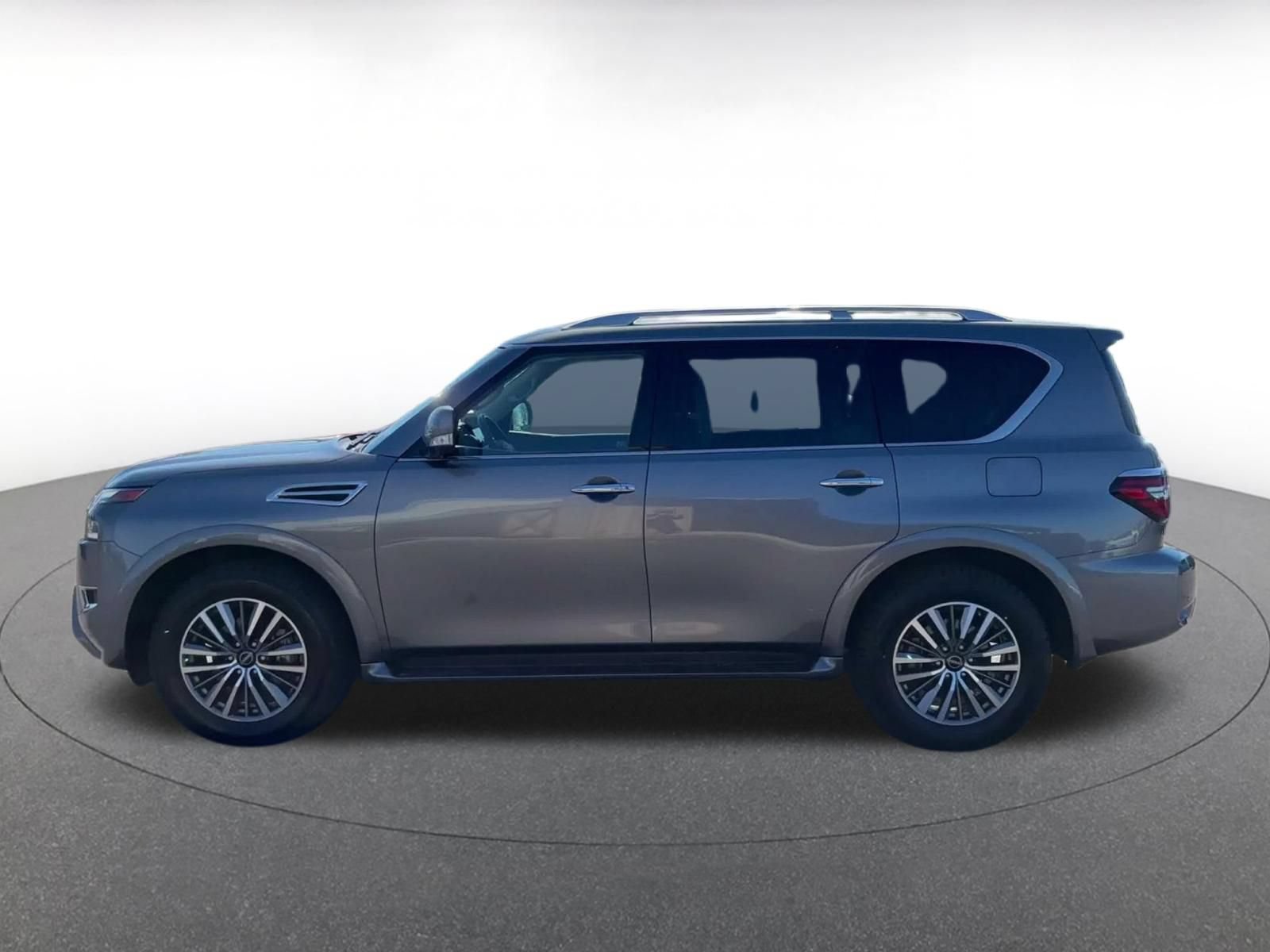 Used 2024 Nissan Armada SL RWD image 8