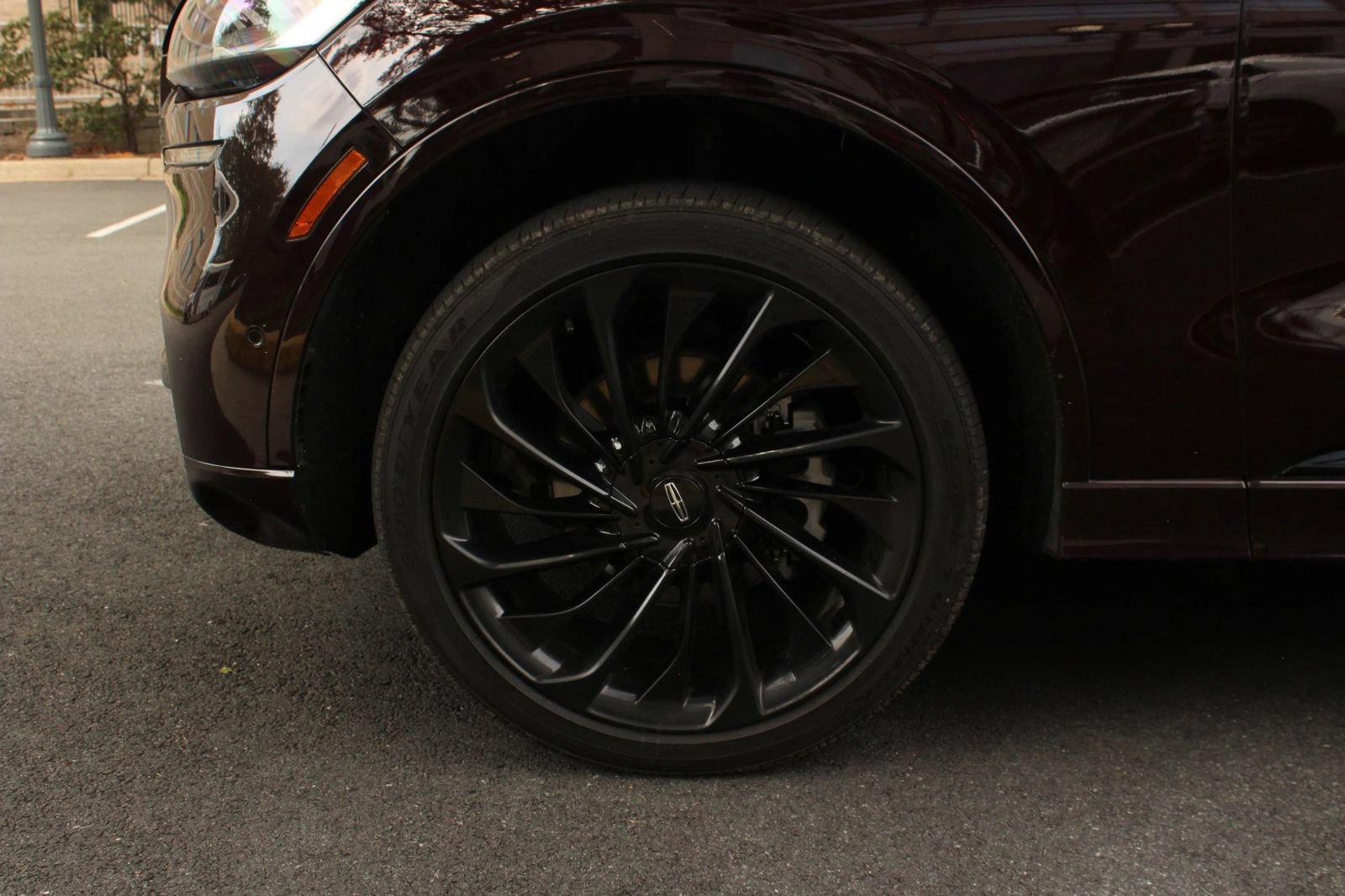 Used 2023 Lincoln Aviator Reserve w/ Equipment Group 201A AWD/4WD image 12