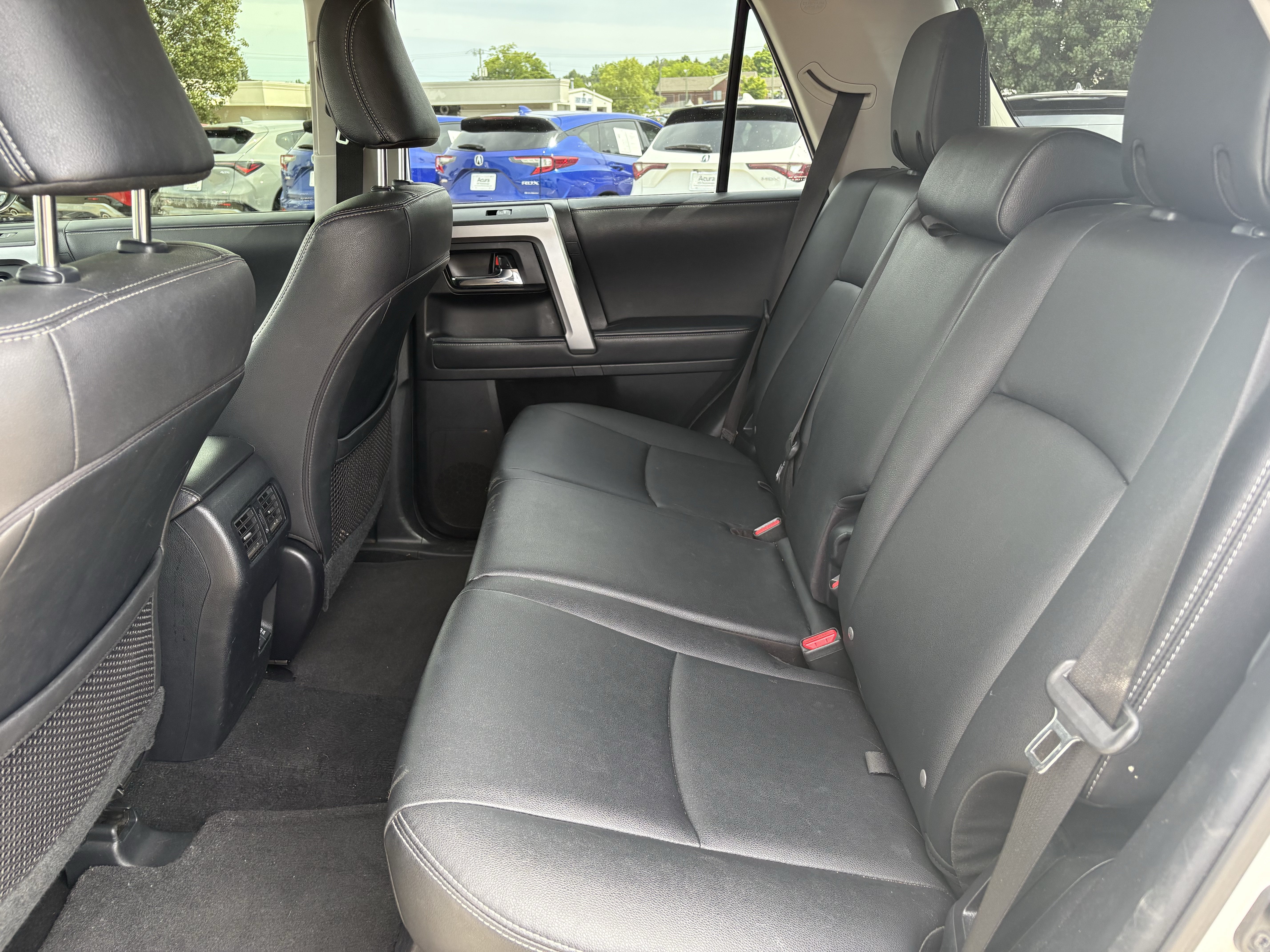 Used 2022 Toyota 4Runner TRD Sport w/ Technology Package RWD image 5