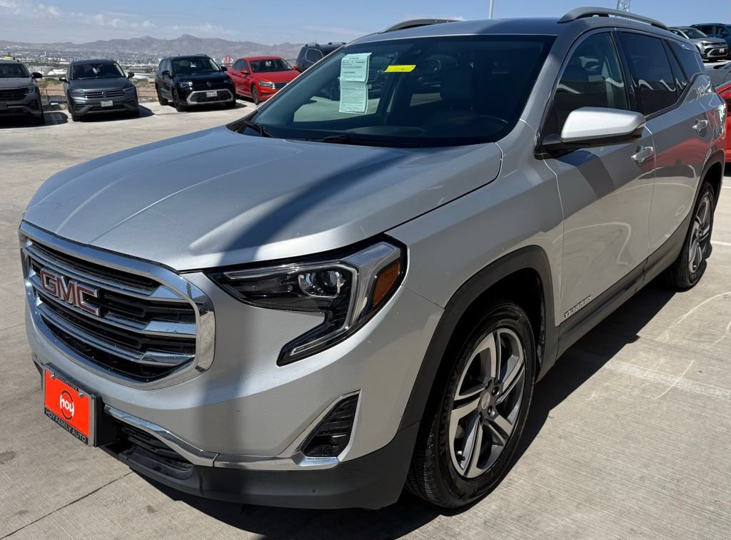 Used 2020 GMC Terrain SLT w/ Preferred Package AWD/4WD image 3