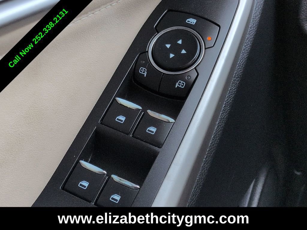 Used 2022 Ford Explorer XLT w/ Equipment Group 202A RWD image 23