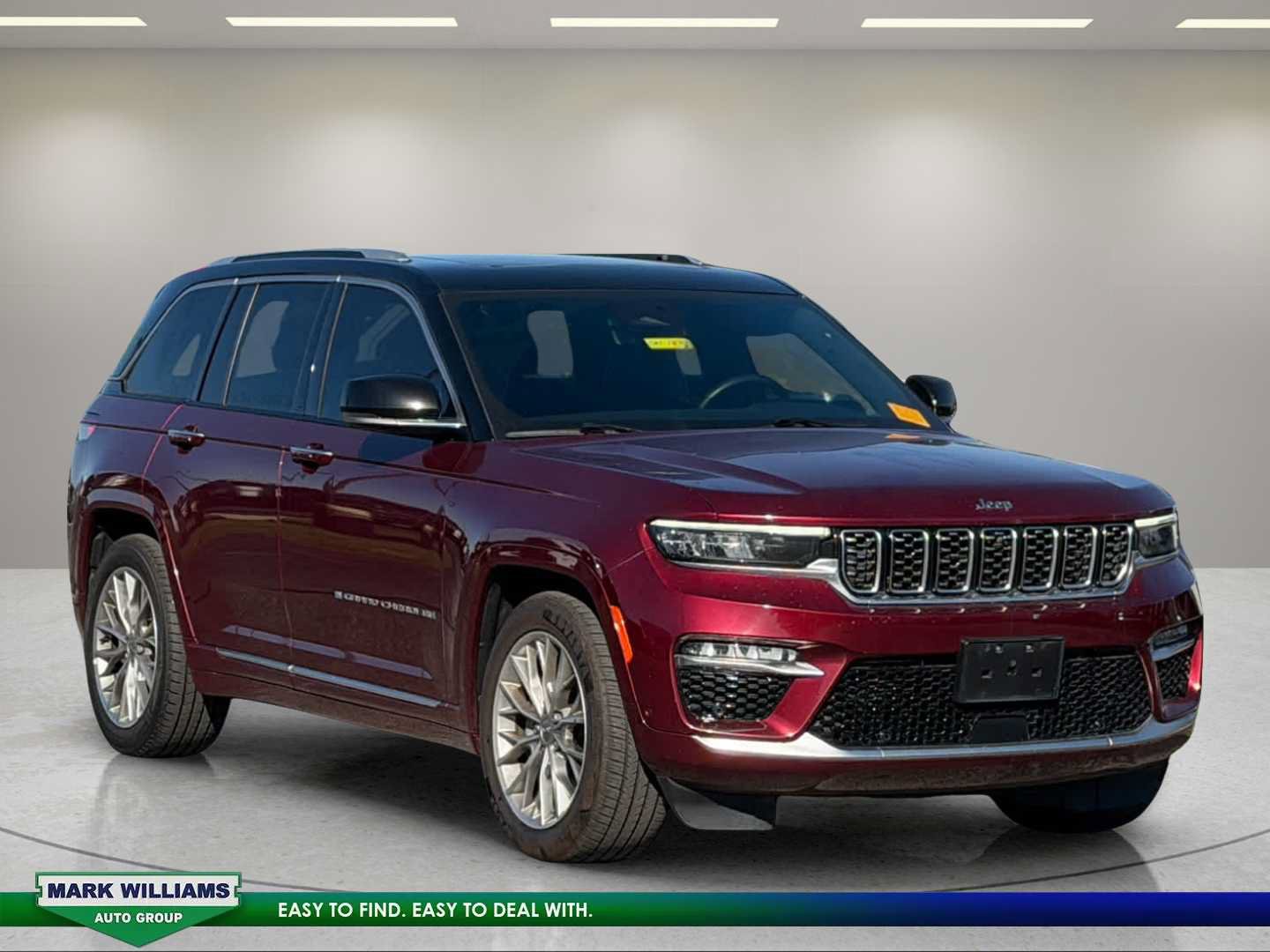 Used 2022 Jeep Grand Cherokee Summit AWD/4WD image 1