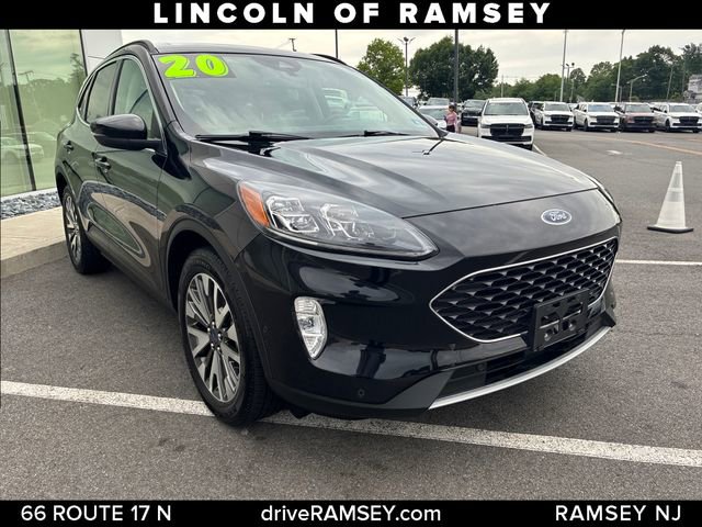 Used 2020 Ford Escape Titanium w/ Titanium Premium Package 2.0 AWD/4WD image 9