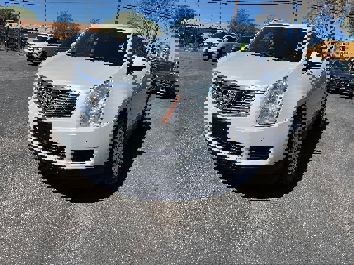Used 2014 Cadillac SRX Luxury w/ Driver Awareness Package image 11