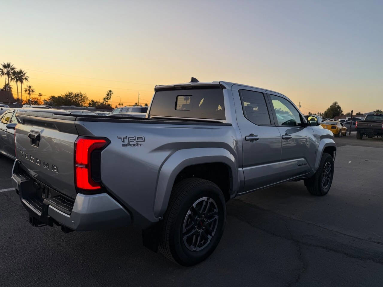 Used 2024 Toyota Tacoma TRD Sport w/ TRD Sport Upgrade Package AWD/4WD image 11