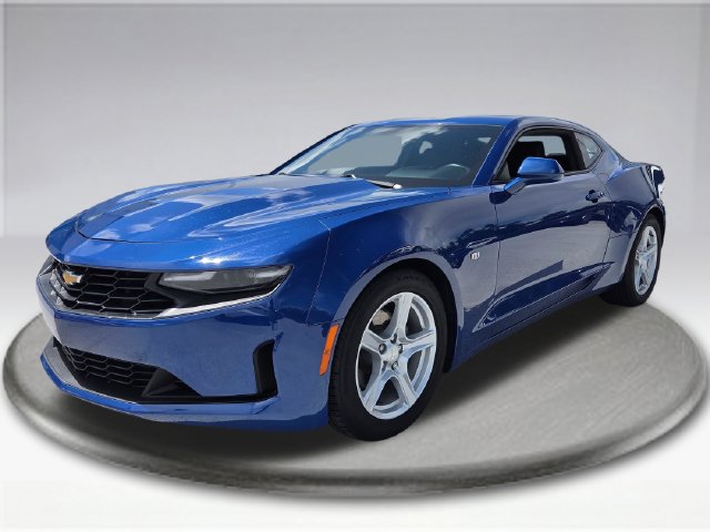 Used 2023 Chevrolet Camaro LT RWD image 51
