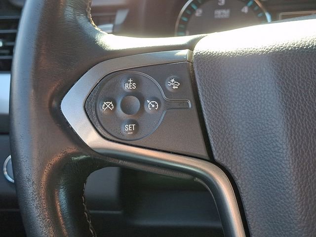 Used 2019 Chevrolet Suburban LT image 21